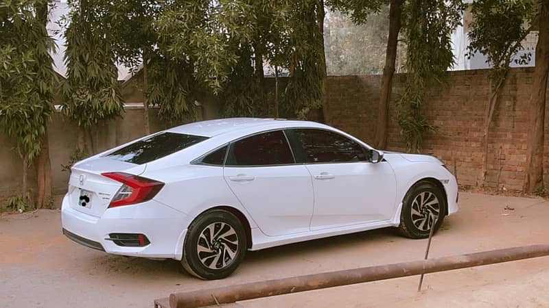 Honda Civic VTi Oriel Prosmatec 2018 Meter Total Genuie 0