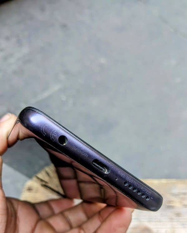 Motorola One 5g Ace 7