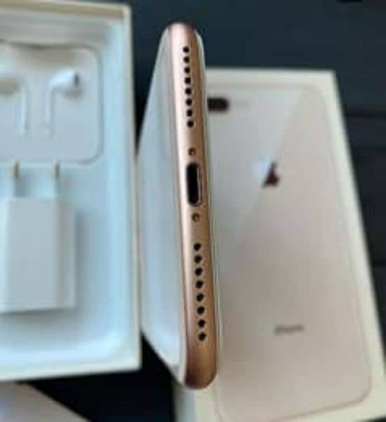 IPHONE 8+ 256GB Full Box PTA Approved 0