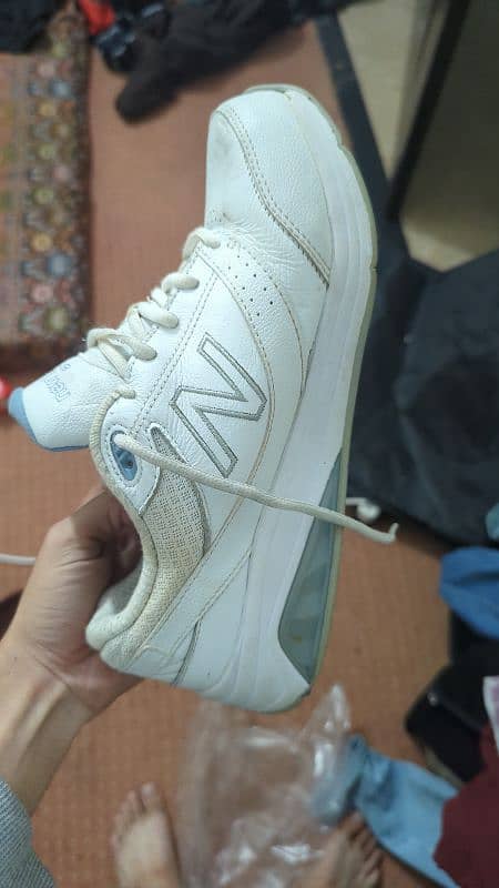 newbalanace original shoes 0