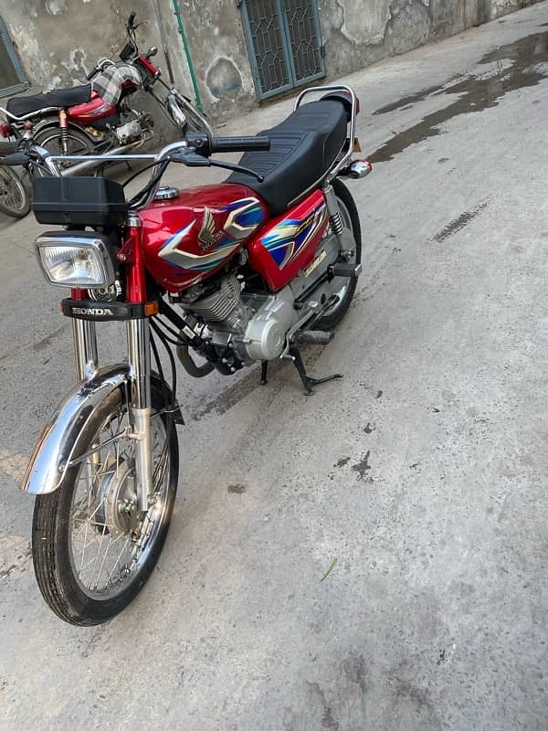 honda 125 2022 3