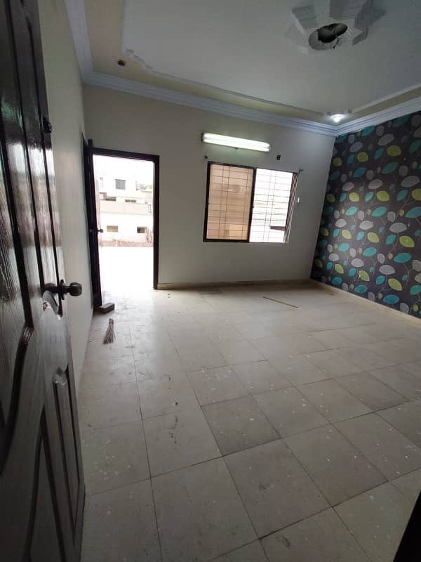 240 Square Yards Second Floor Portion with Roof On Rent Block 3a Jauhar 5