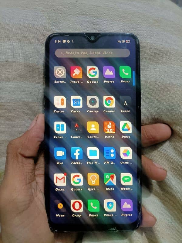 Realme 3 4/64 With Charger 2