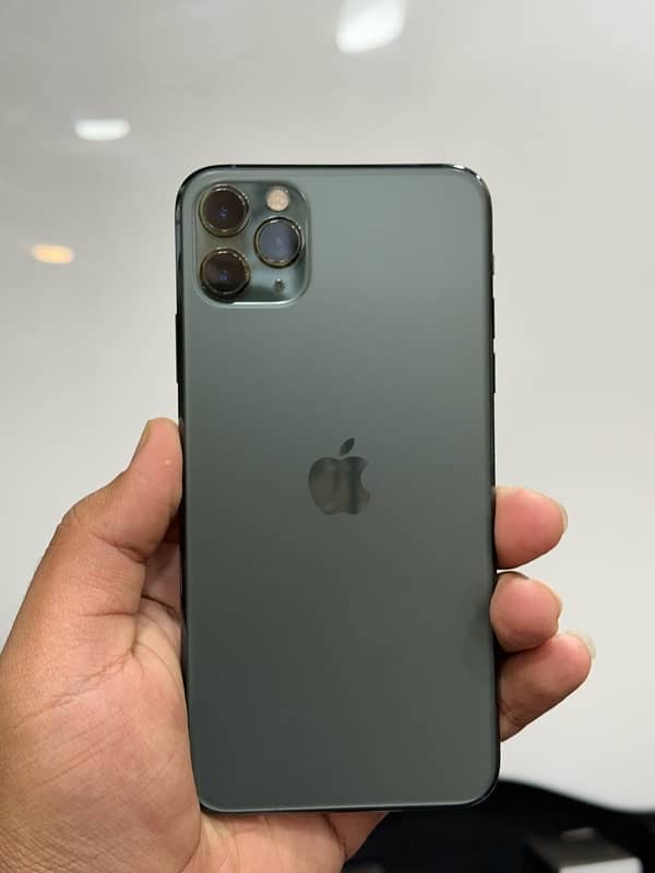 Iphone 11 Pro max 64gb Pta Approved 1