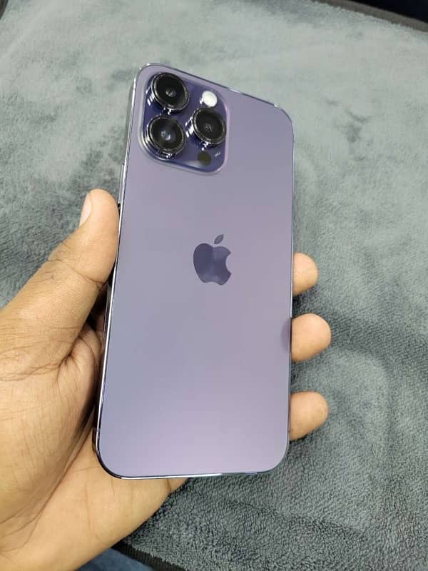 I phone 14 pro max j. v 256Gb 1