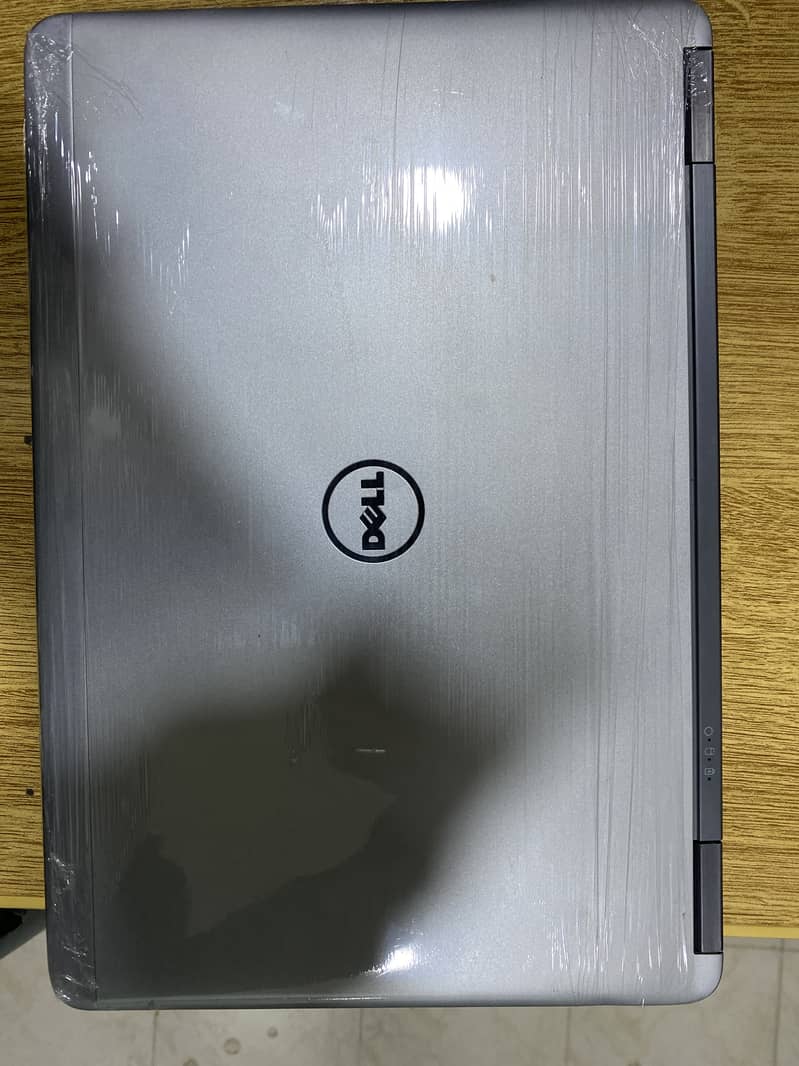 Dell latitude 7240 1