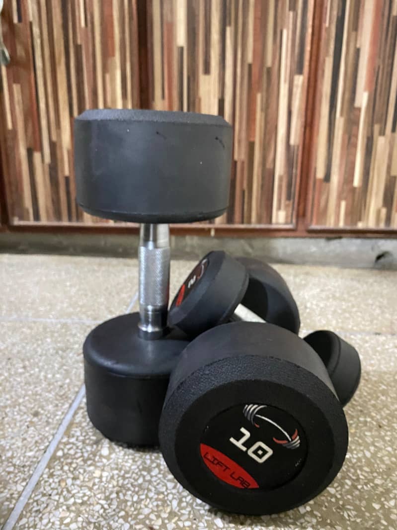 New Rubber Coated dumbells 1,2,3,4,5,6,8,10,12,15 KGs available on COD 4