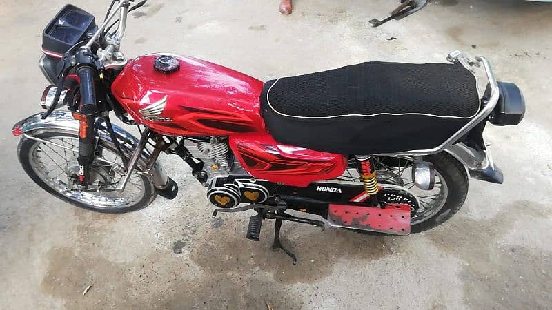 Bick for sale in lhr 0