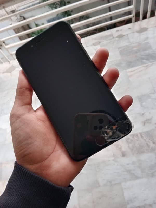 IPhone 8 Plus non pta 2