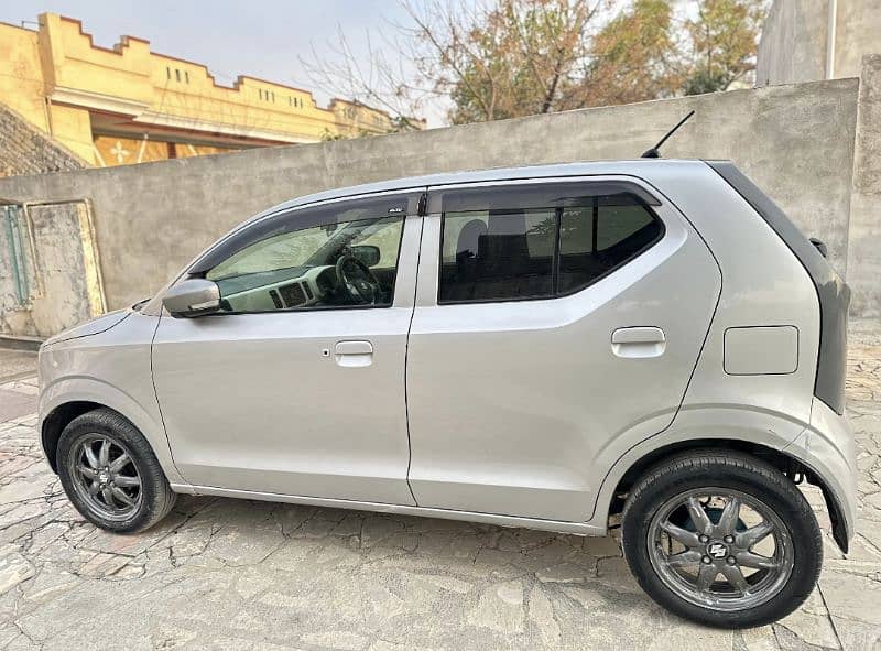 Suzuki Alto 2015 6