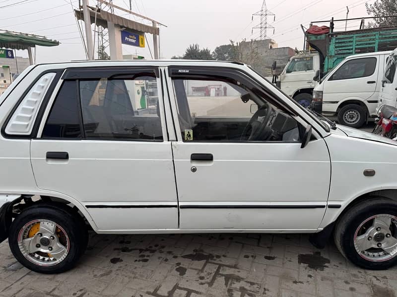 Suzuki Mehran VXR 2015 5