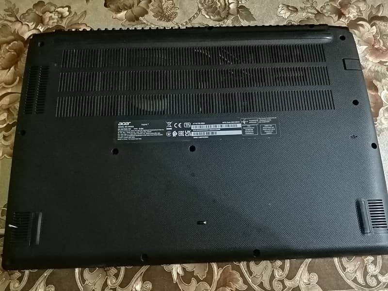 Acer Aspire 7 Gaming Laptop 3