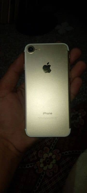 I phone 7 _PTA approved_128Gb 1