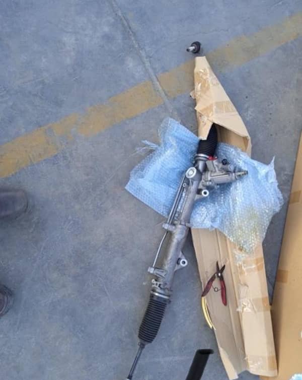 C63 AMG W204 steering rack 0