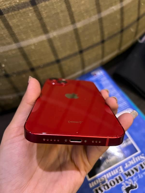 iPhone 13 Red 256 GB 10/10 4