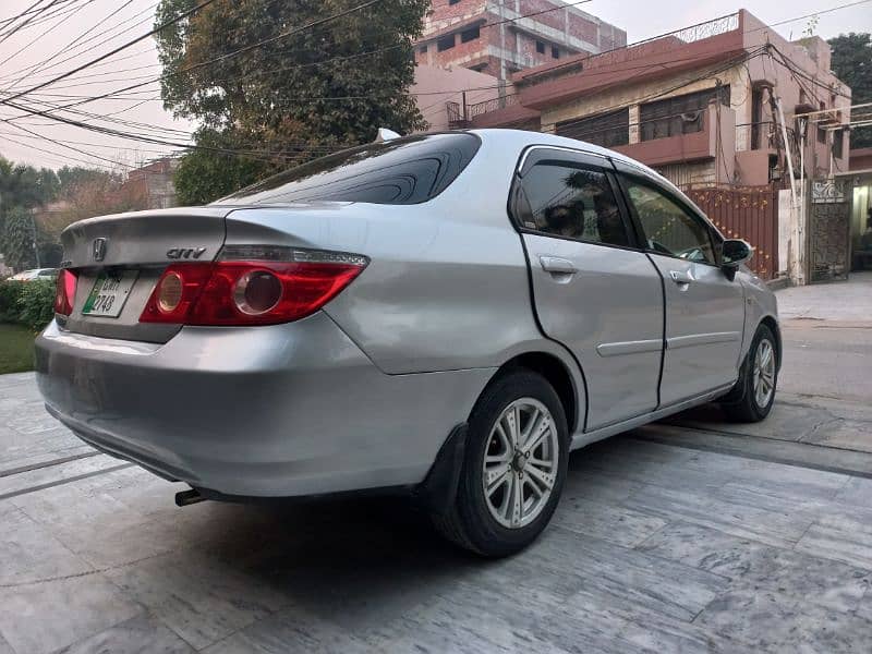 Honda City IDSI 2006 6