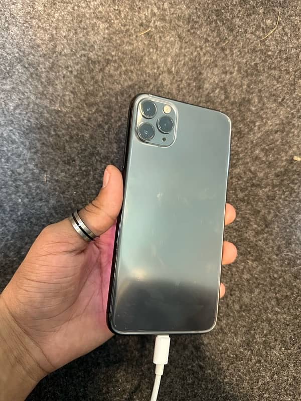 iPhone 11pro max 64gb non pta jv 1