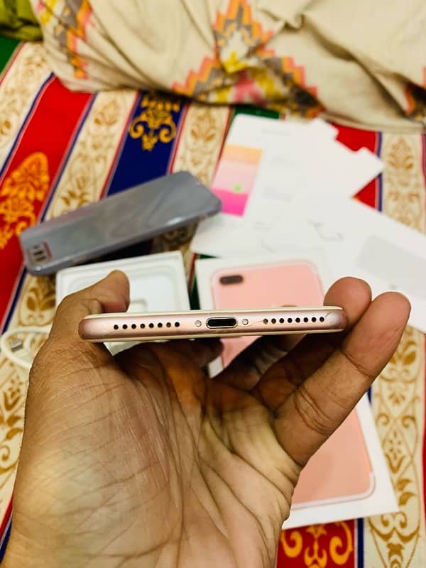 iPhone 7plus 128gb pta approved allok 10