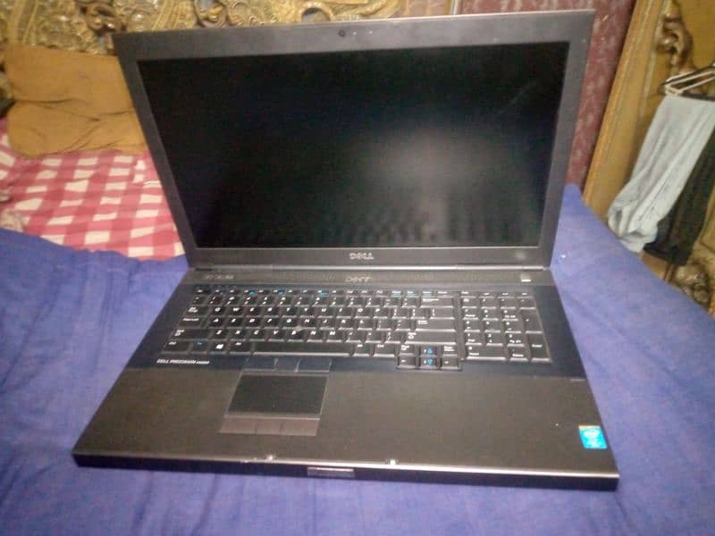 Dell precision M6800 4