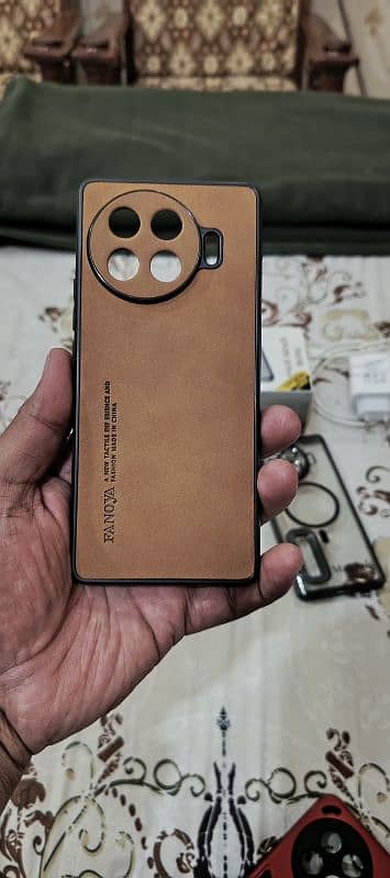 Tecno spark 20 pro plus exchange with Infinix not 40 4