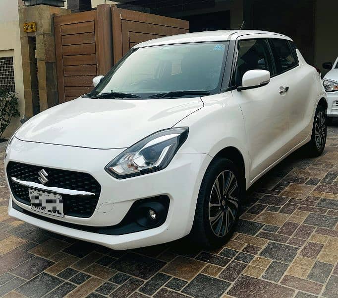 Suzuki Swift GLX Full Option 2023/2024 2