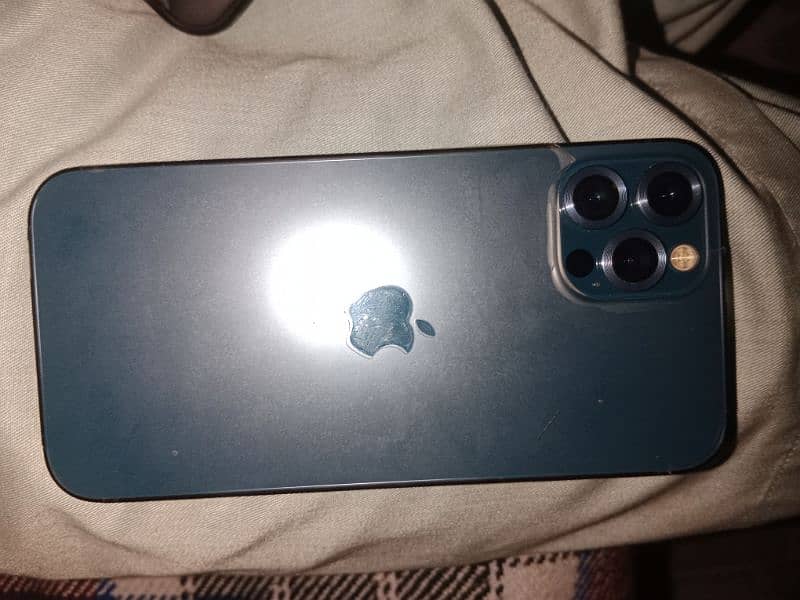 I phone 12 pro 87%bettery health jv /cash on delivery come inbox 0