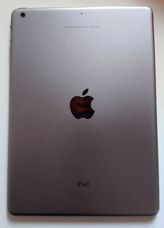 Apple iPad Air 1 (16GB) 0