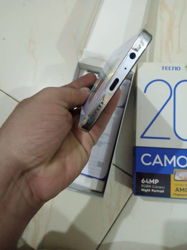 Tecno Comon 20 7