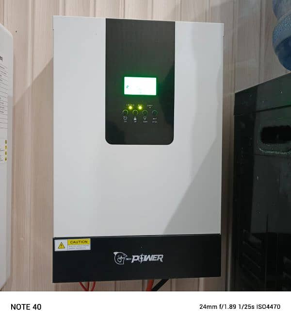 Solar inverter hybrid 0