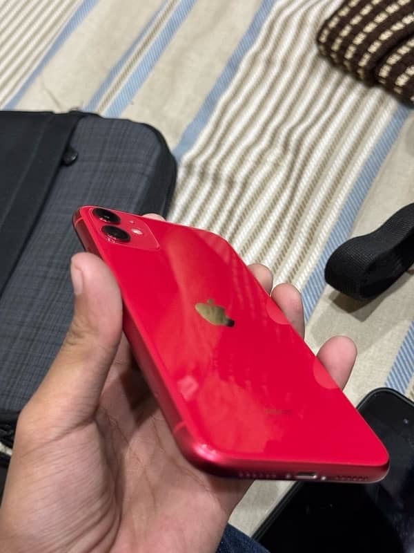 IPhone 11 64gb factory unlocked 1