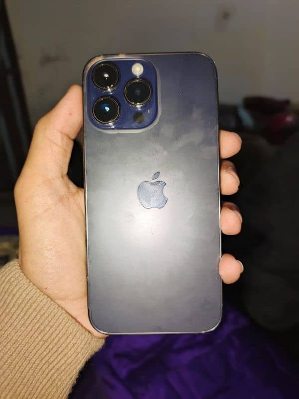 Iphone 14 pro max deep purple 0