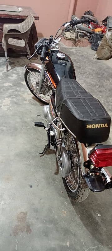 Honda 125 2017 3