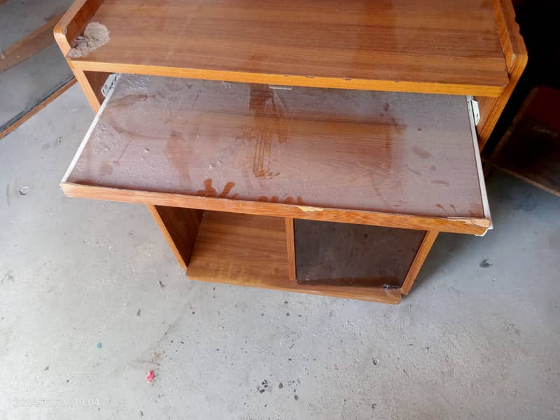 Computer Table urgent sell 2