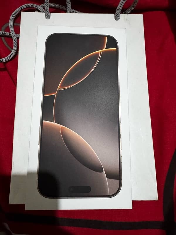 iPhone 16 Pro Max 256 GB LLA DESERT TITANIUM 1