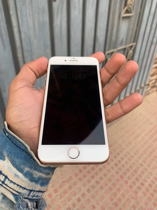 IPhone 8 ,64gb Non pta 1