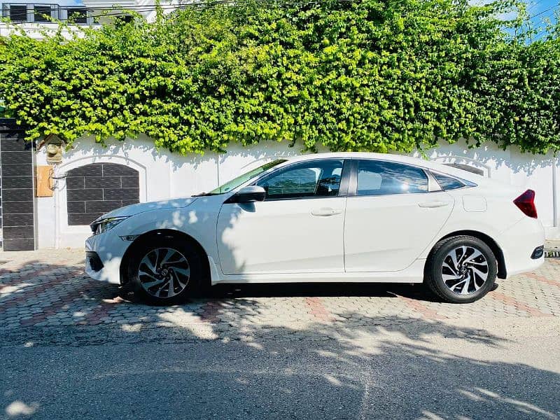 Honda Civic Oriel 2017 0