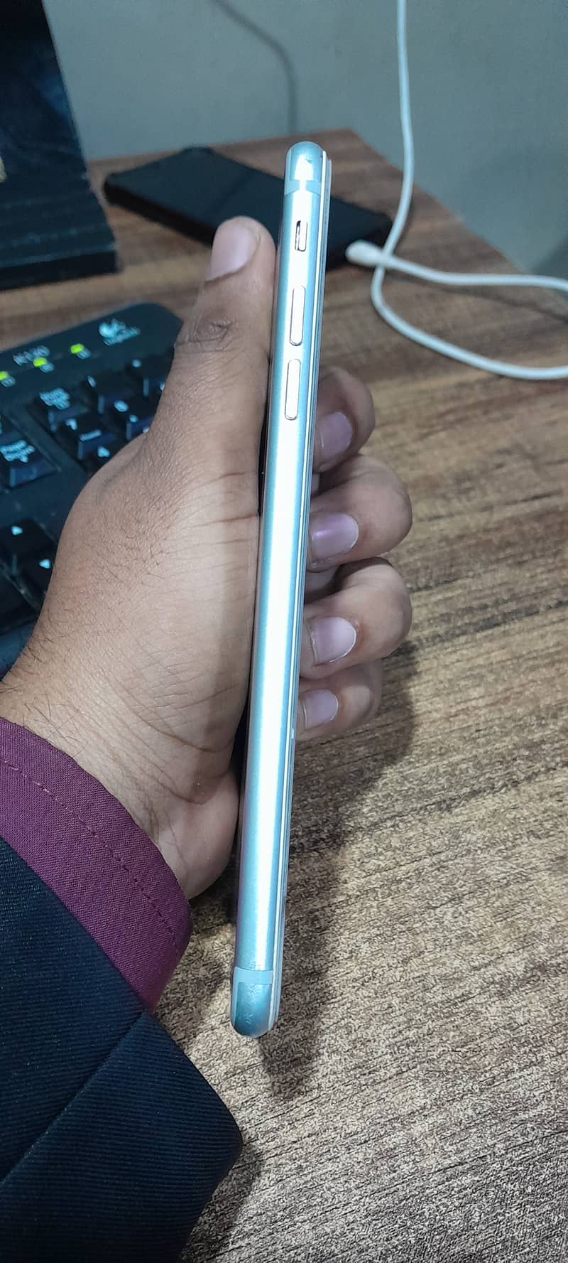 iPhone 7plus 32gb pta aprvd 1