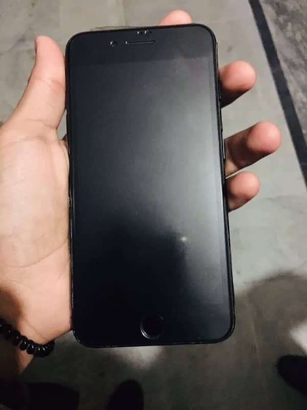 i phone 7plus pta 2