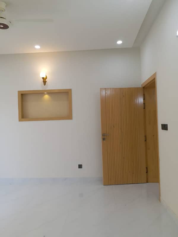 Upper portion for rent main scheme 3 Rawalpindi 2