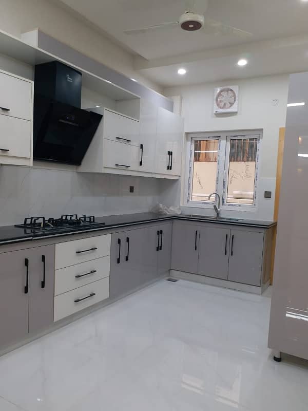 Upper portion for rent main scheme 3 Rawalpindi 5