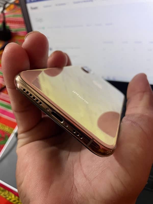 iPhone XS PTA 64 GB 1