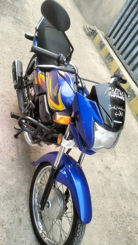 Honda pridor 100cc 1