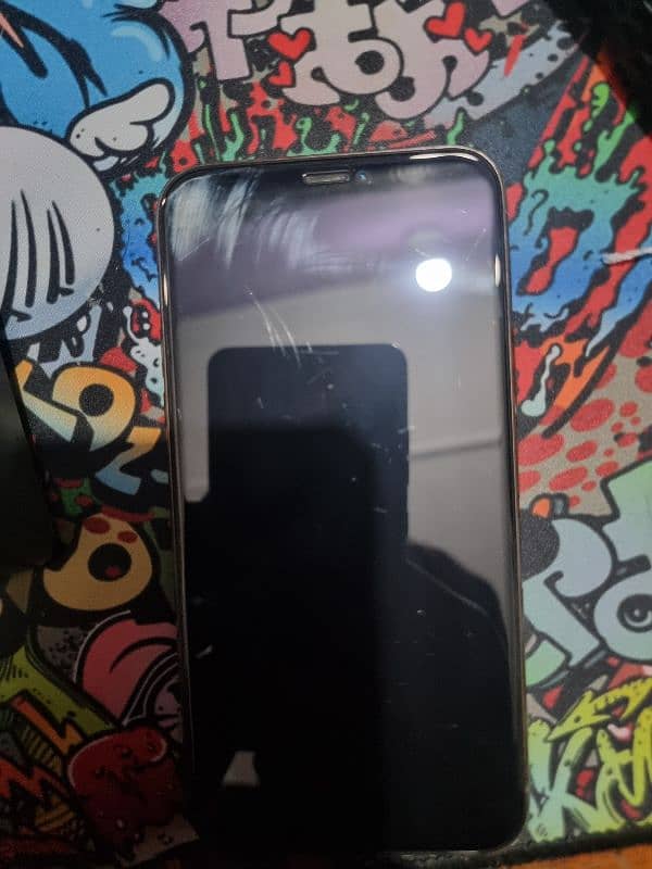 non pta iphone 11 pro for sell good condition 6