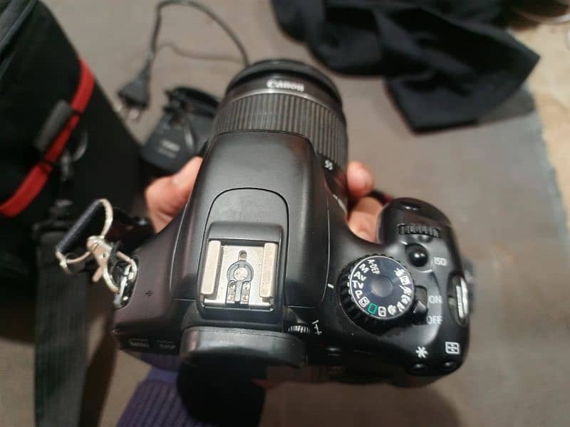 Canon DSLR 550D 4