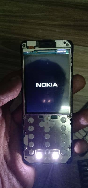 Nokia 206 Original with charger 2