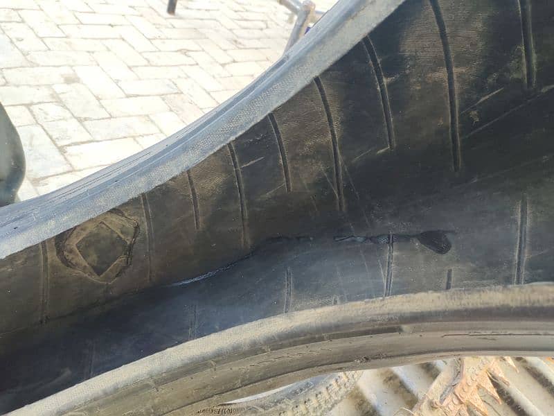 16.9. 30 size 375 tractor tyre 2