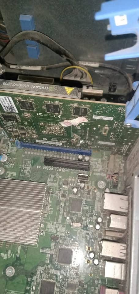 Computer - Dell T3500 3550 Xeon processor 8gb ram tower 3