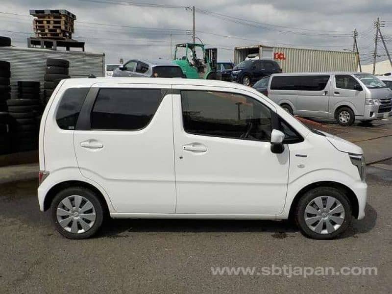 Suzuki Wagon R 2021 1