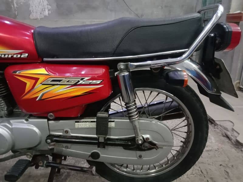 Honda CG125 2020/21 1