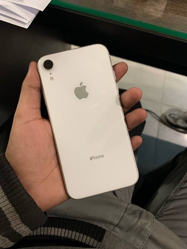 iphone xr 2